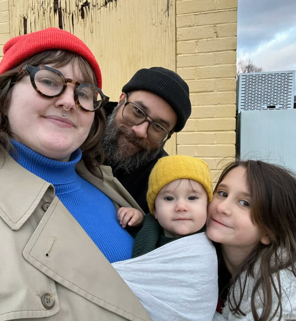 BLOG Kendra With Family 945x1024