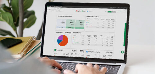 An estimator performs an estimate in STACK on his laptop.